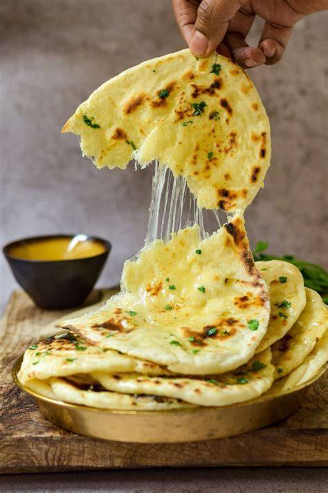 image_serve_cheese_naan