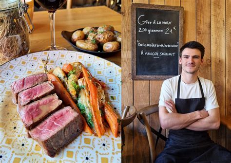 Photo d'une pièce de bœuf grillée sur une planche en bois