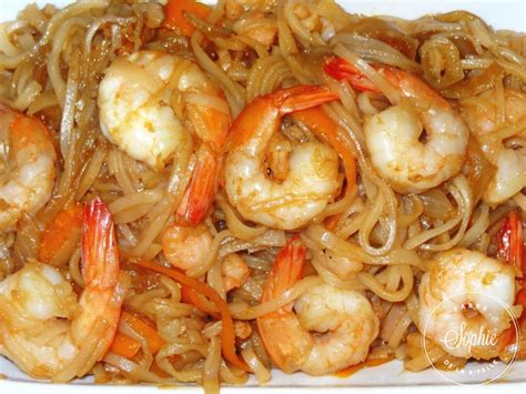 Tableau récapitulatif des ingrédients pour nouilles de riz aux crevettes
