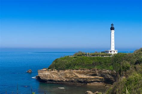 Vue panoramique de Fouras avec son phare et l'océan