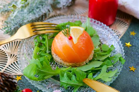 Dômes de saumon décorés