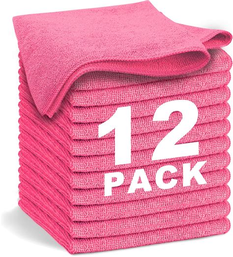 Chiffon doux et produit nettoyant non abrasif
