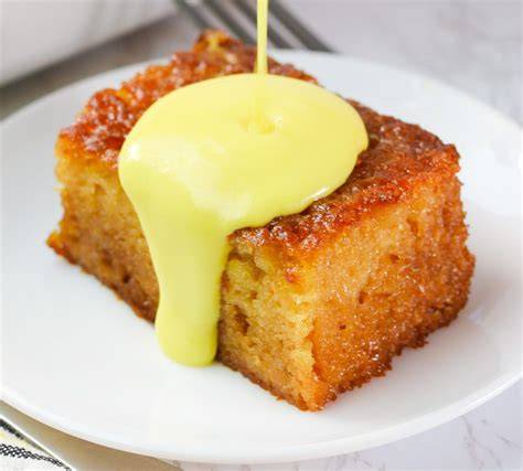 malva pudding saupoudré de vanille