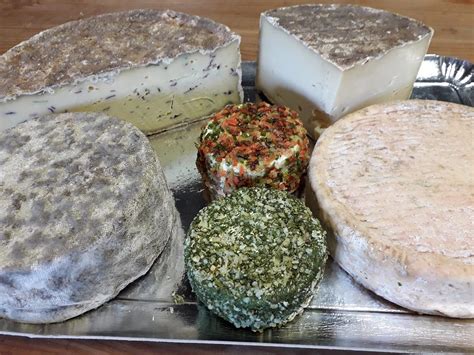 tomme du Névet et ingredients locaux
