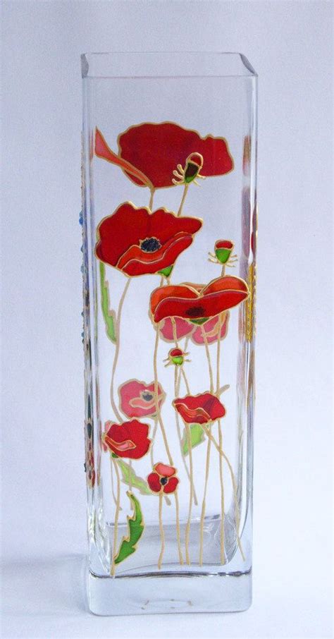 Vase en verre peint de fleurs