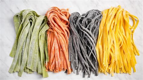 Pâtes fraîches colorées