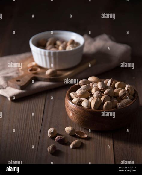 Vue rapprochée de pistaches et de kadaïf