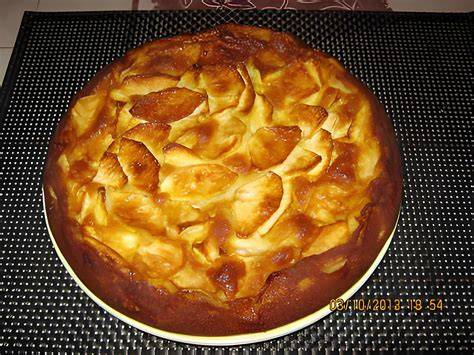 clafoutis aux pommes présentation dorée